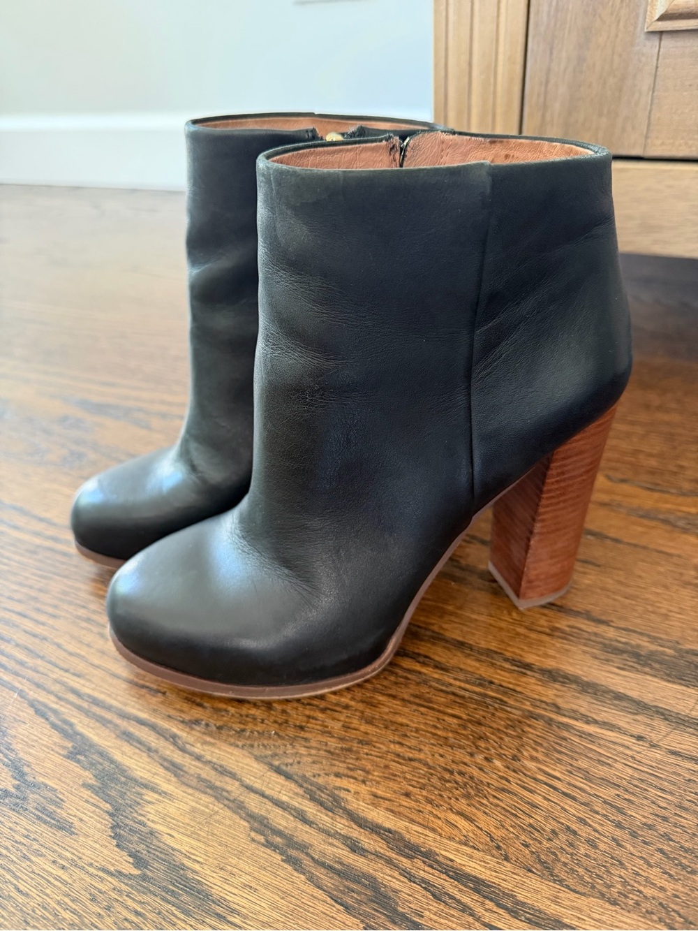 Vince Camuto Black Leather Ankle Boots with Wood Block Heel